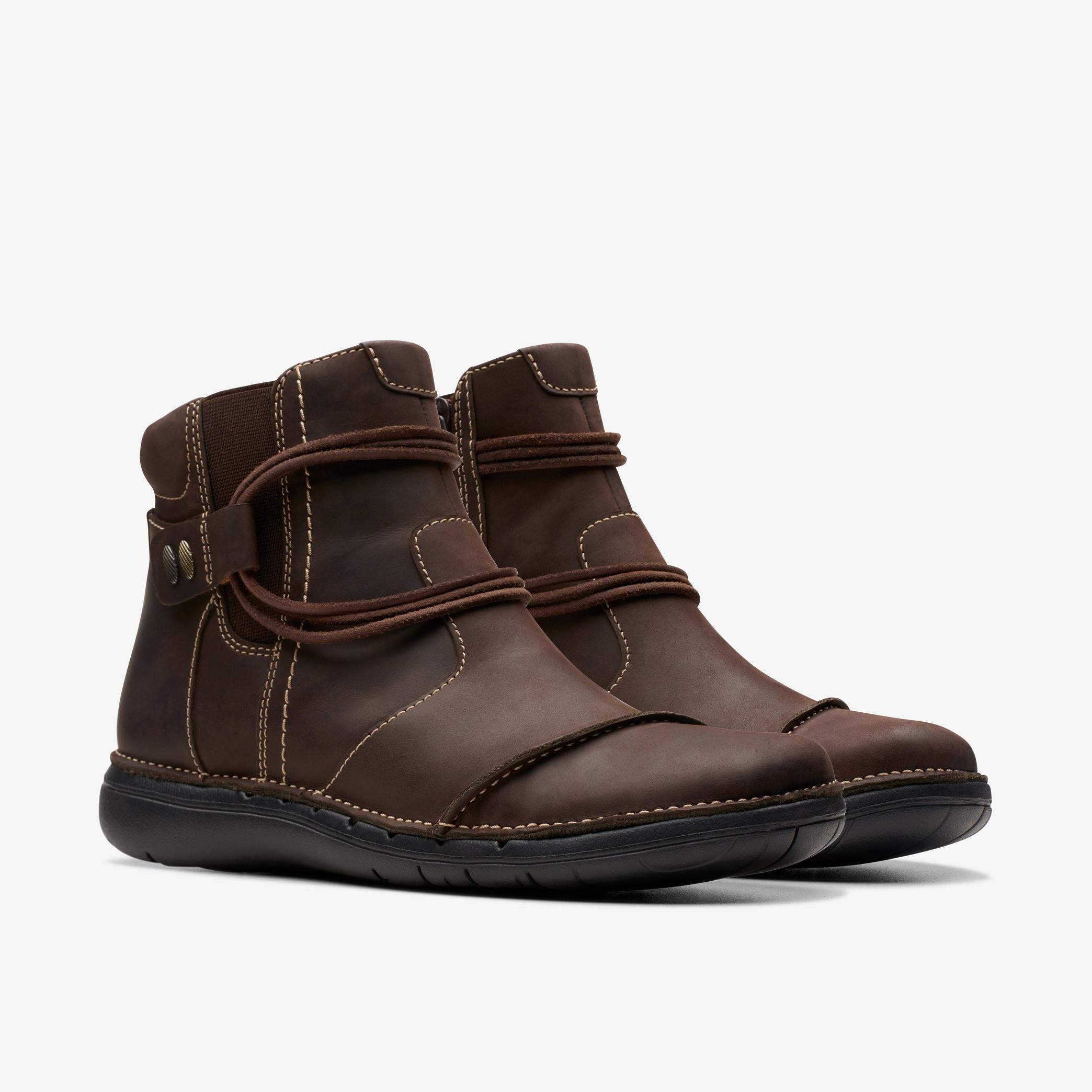 Women's Dark Brown Leather Clark's Un Loop Up Slip-on Boots