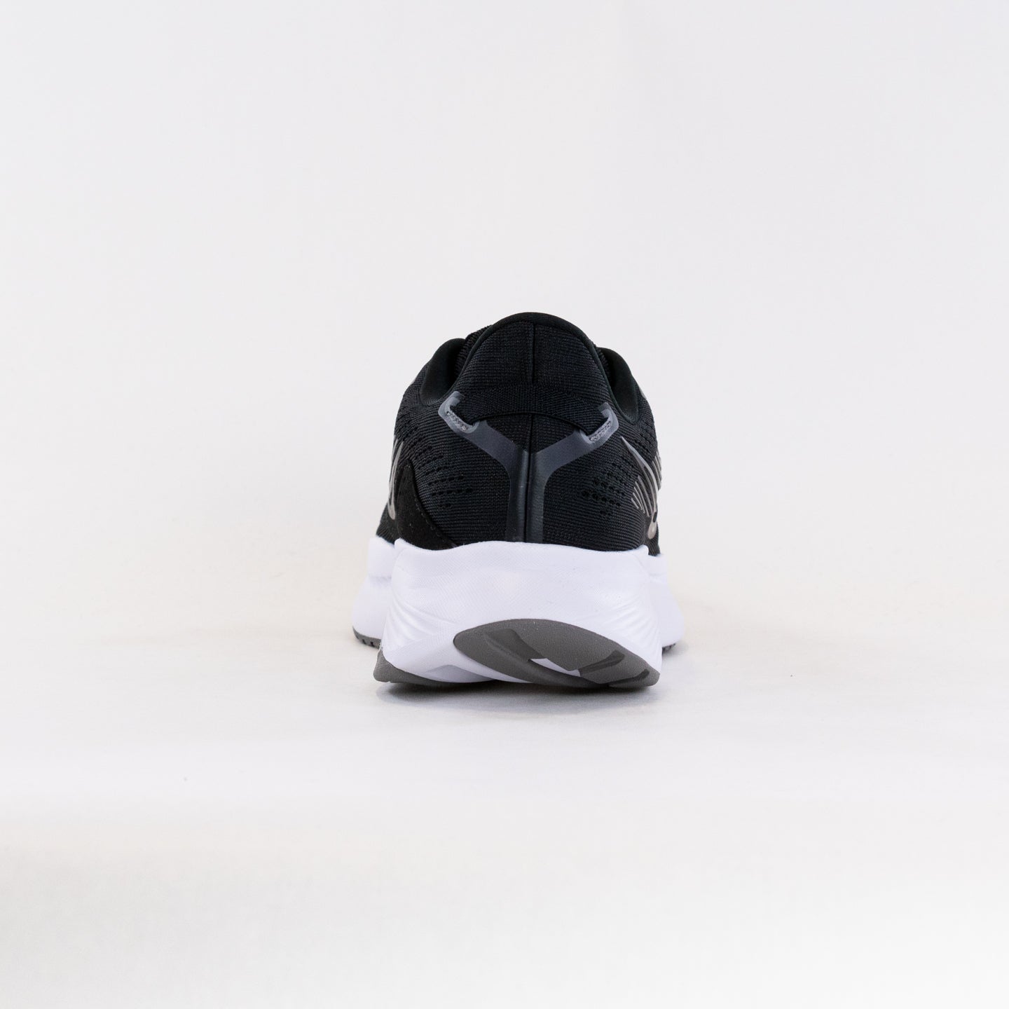 Men's Saucony Guide 16 Running Shoes in Classic Black and White Color Scheme