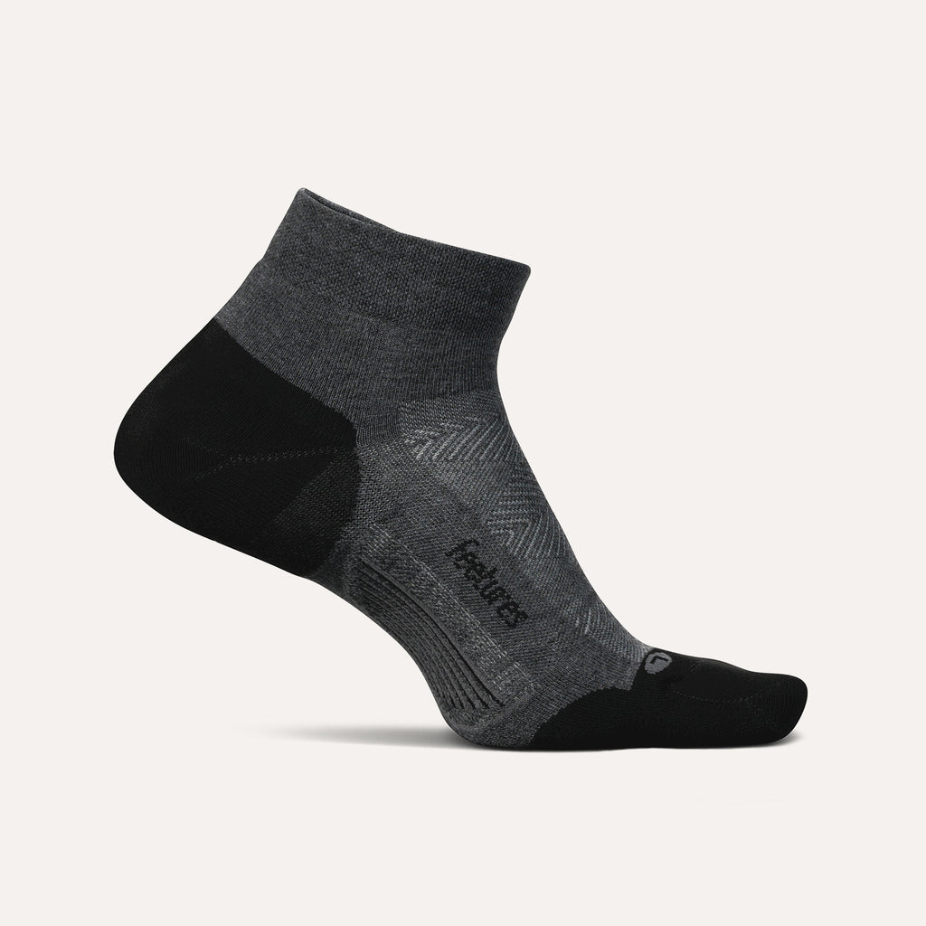 Feetures Black Elite Max Cushion Low Cut Socks - Ideal for All-Day Comfort