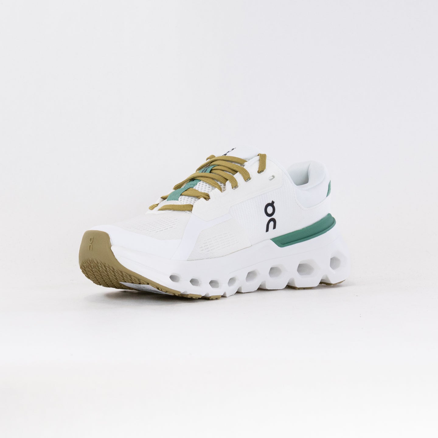 Women's Undyed Green Cloudrunner 2 - Comfortable and Community - Oriented Shoes