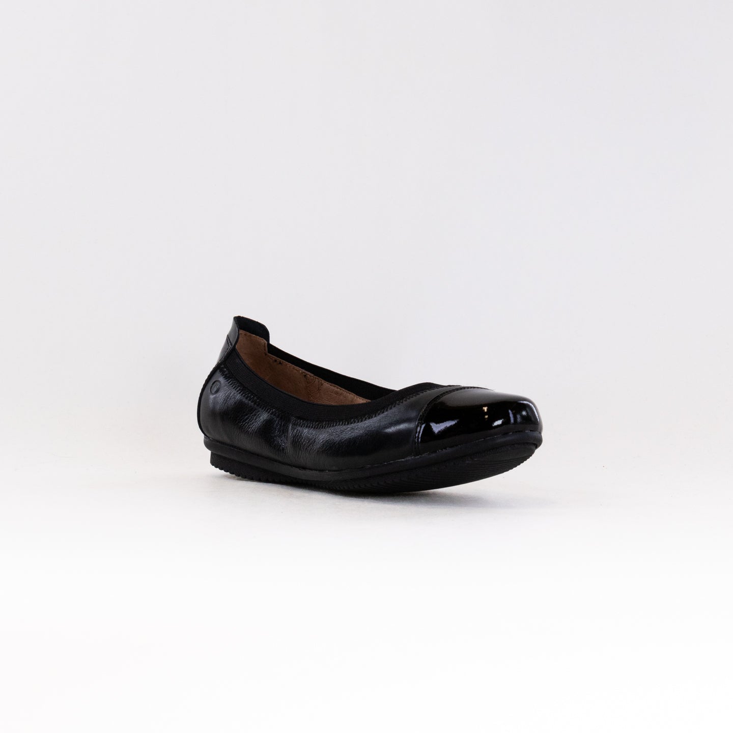Josef Seibel Women's Pippa 07 Flat Shoes in Black Calf Leather