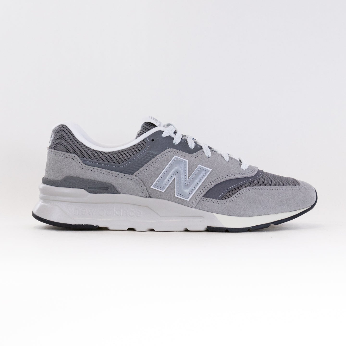 New Balance Men's 997 Heritage Running Shoes in Grey Color