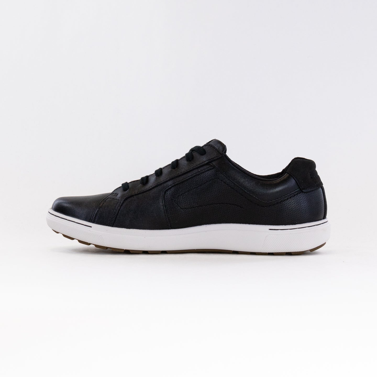 Men's Clarks Mapstone Lace Black Leather Lace - Up Sneakers for All - Day Comfort