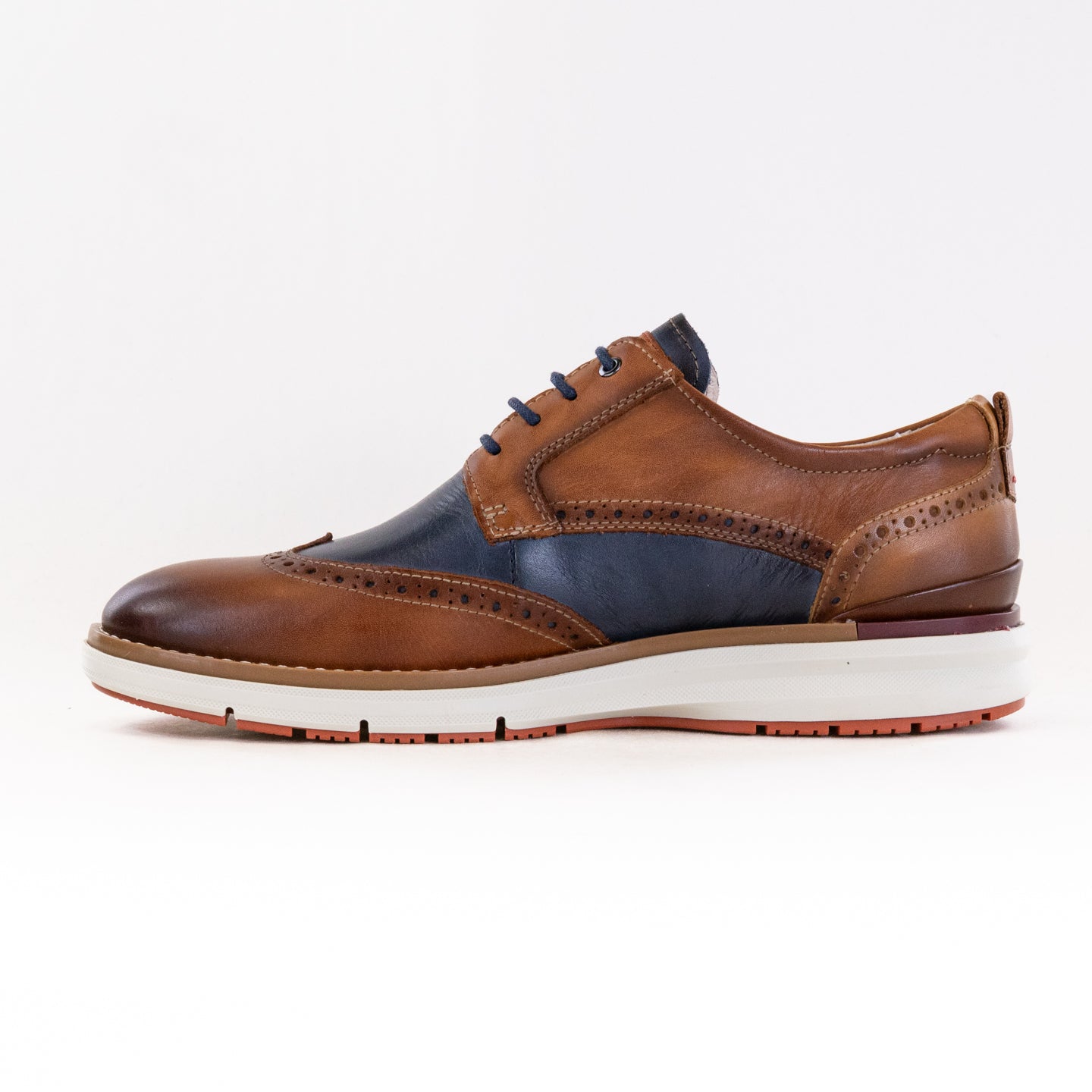 Pikolinos Men's Brandy-Colored Manacor Wingtip Dress Trainers