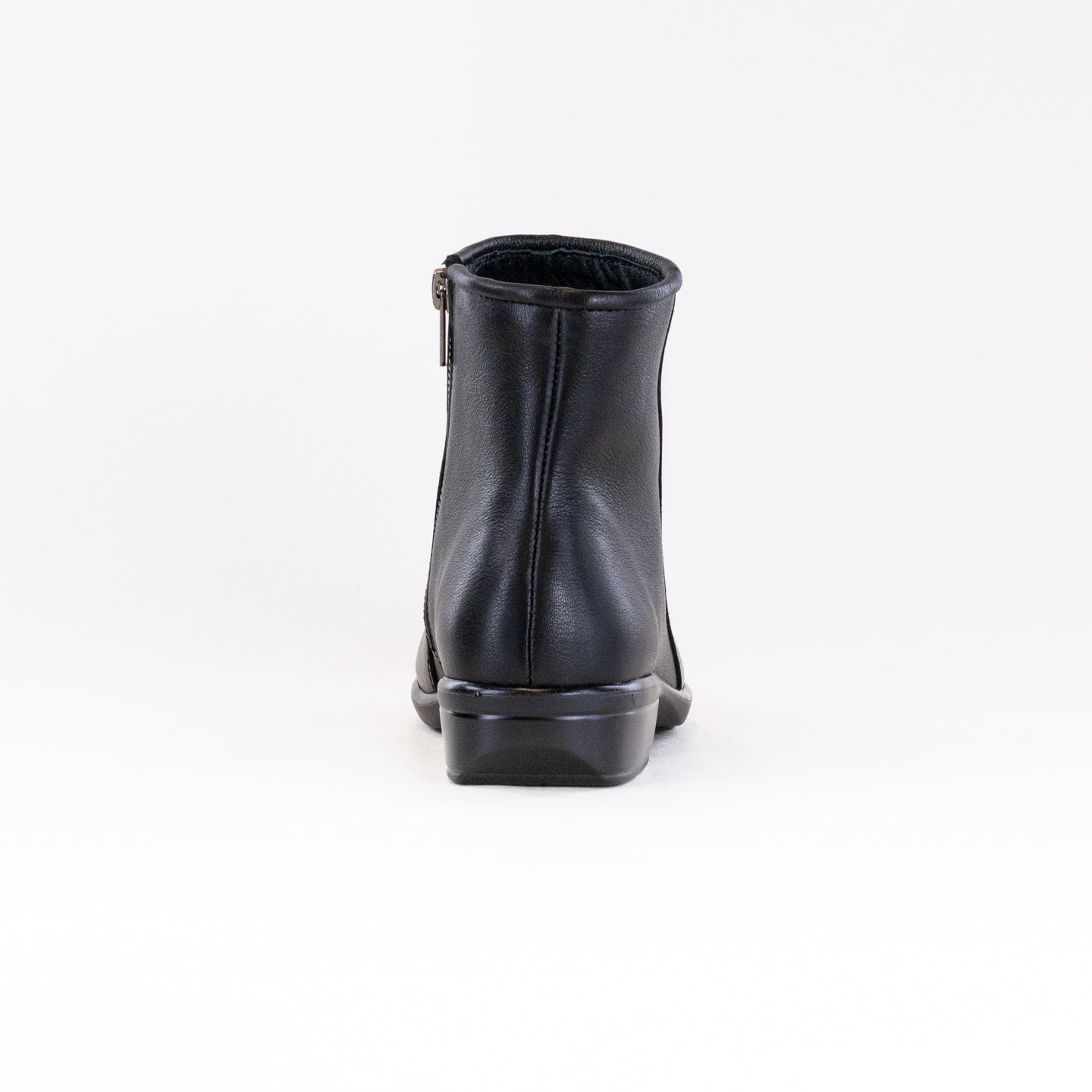 Naot Women's Black Leather Norther Boots - Stylish and Comfortable Footwear