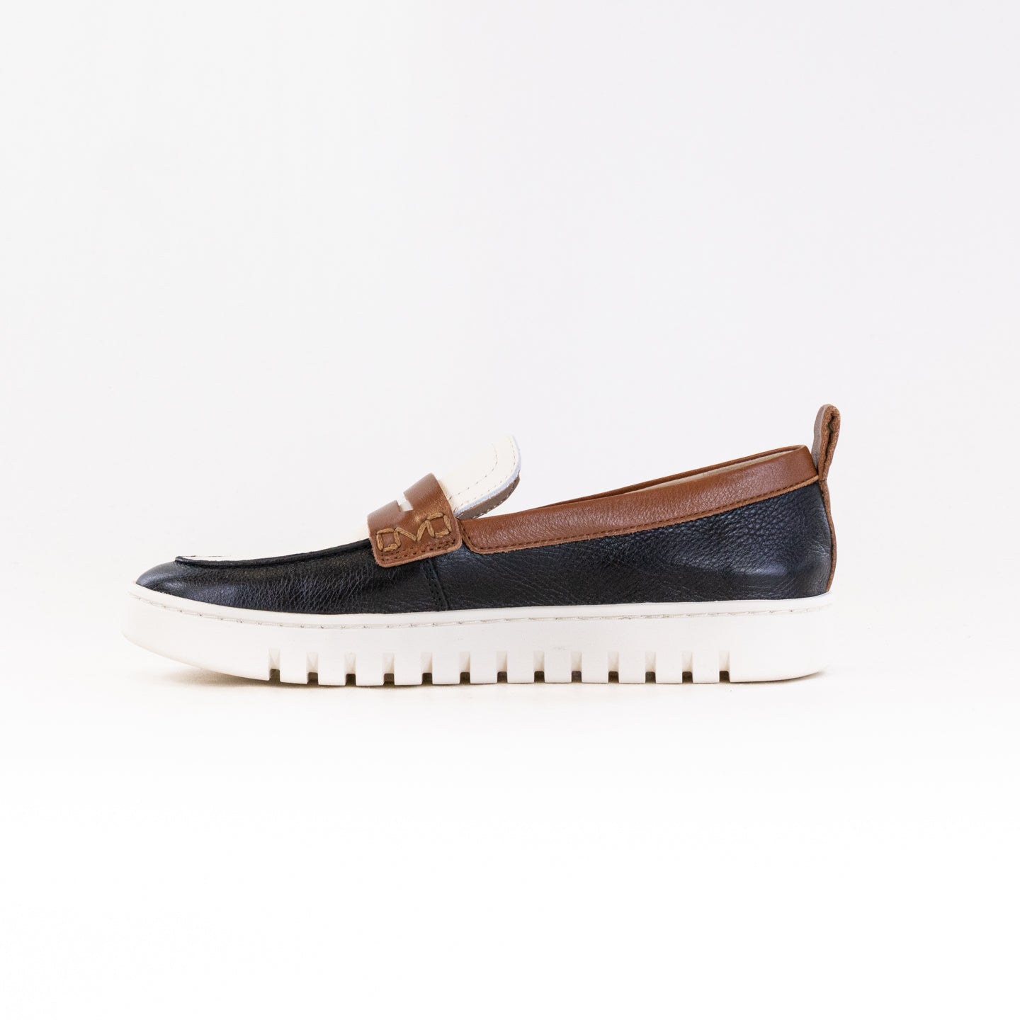 Vionic Women's Black Multi Leather Uptown Packable and Versatile Loafers