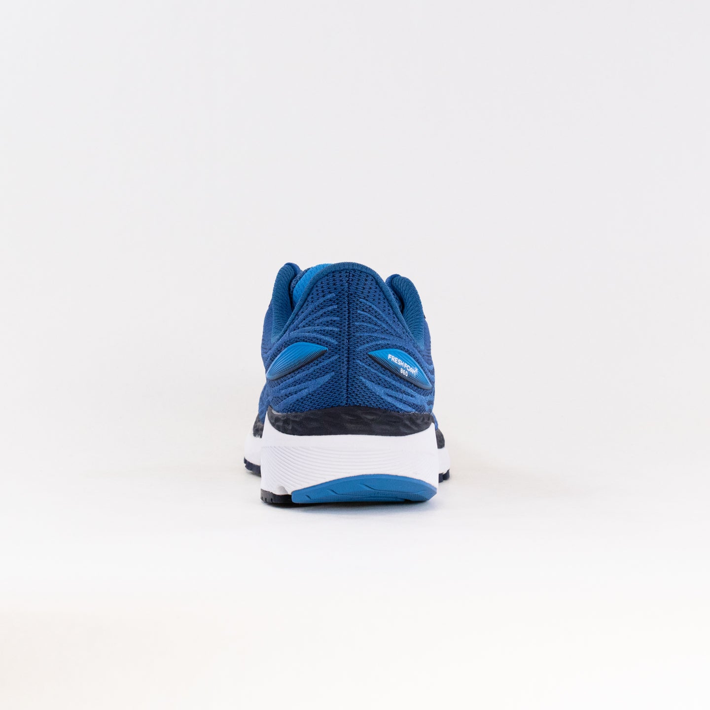 Men's New Balance 860V12 Running Shoes in Oxygen Blue