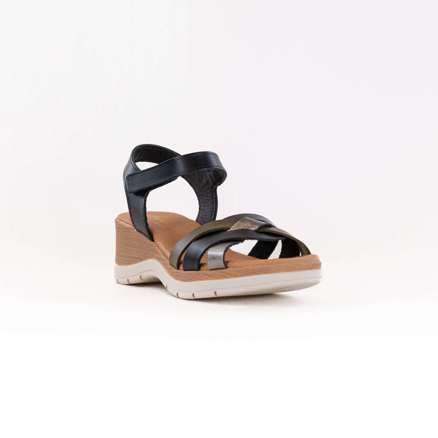 Eric Michael Women's Black Lyla Heel Sandals - Ideal for Everyday Wear