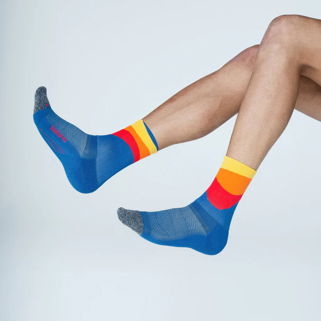 Feetures Elite Ultra Light Mini Crew Socks in Rhythmic Blue Shade