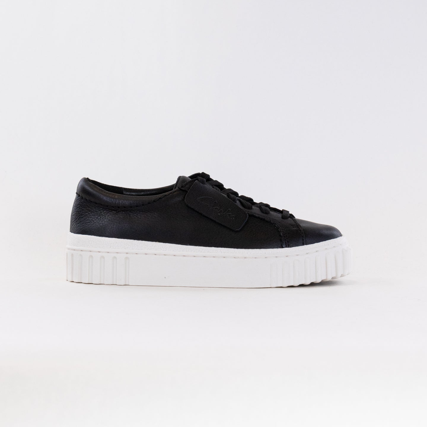 Women's Clarks Mayhill Walk Black Casual Sneakers