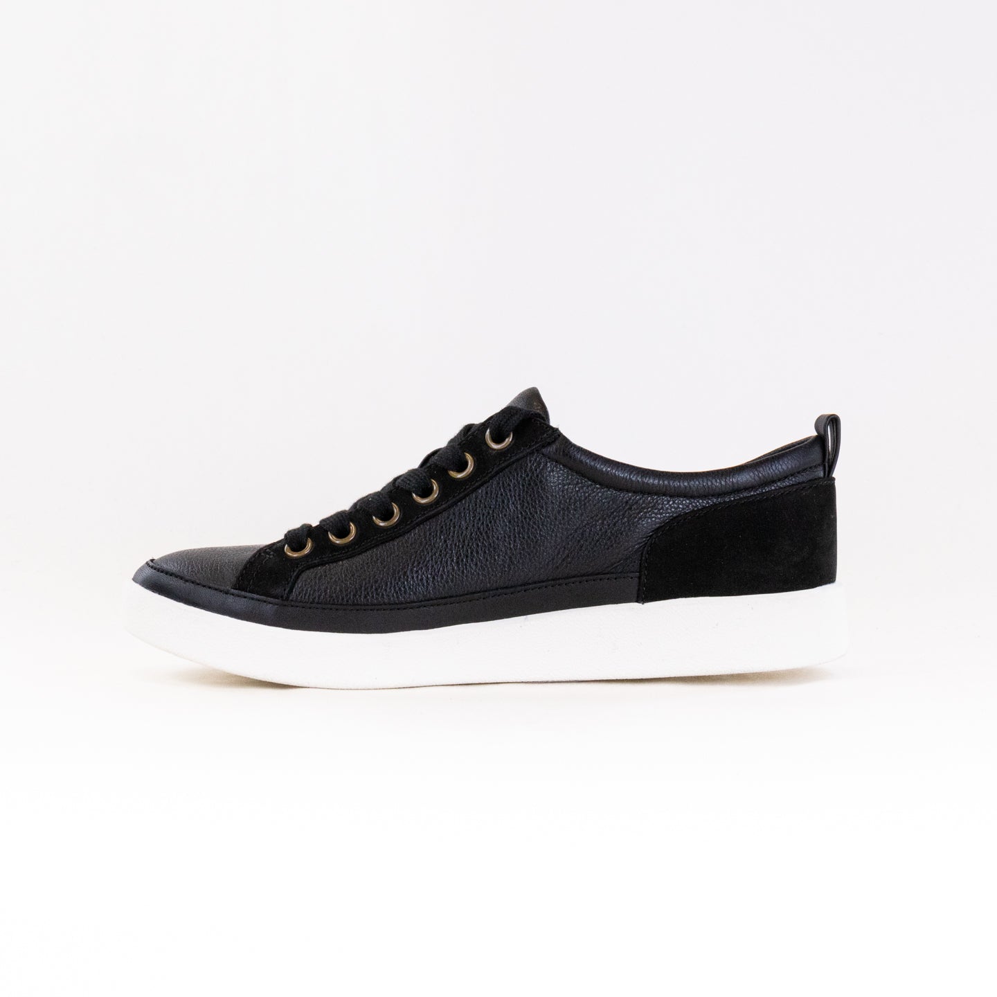 Vionic Women's Winny Lace-up Shoes in Classic Black