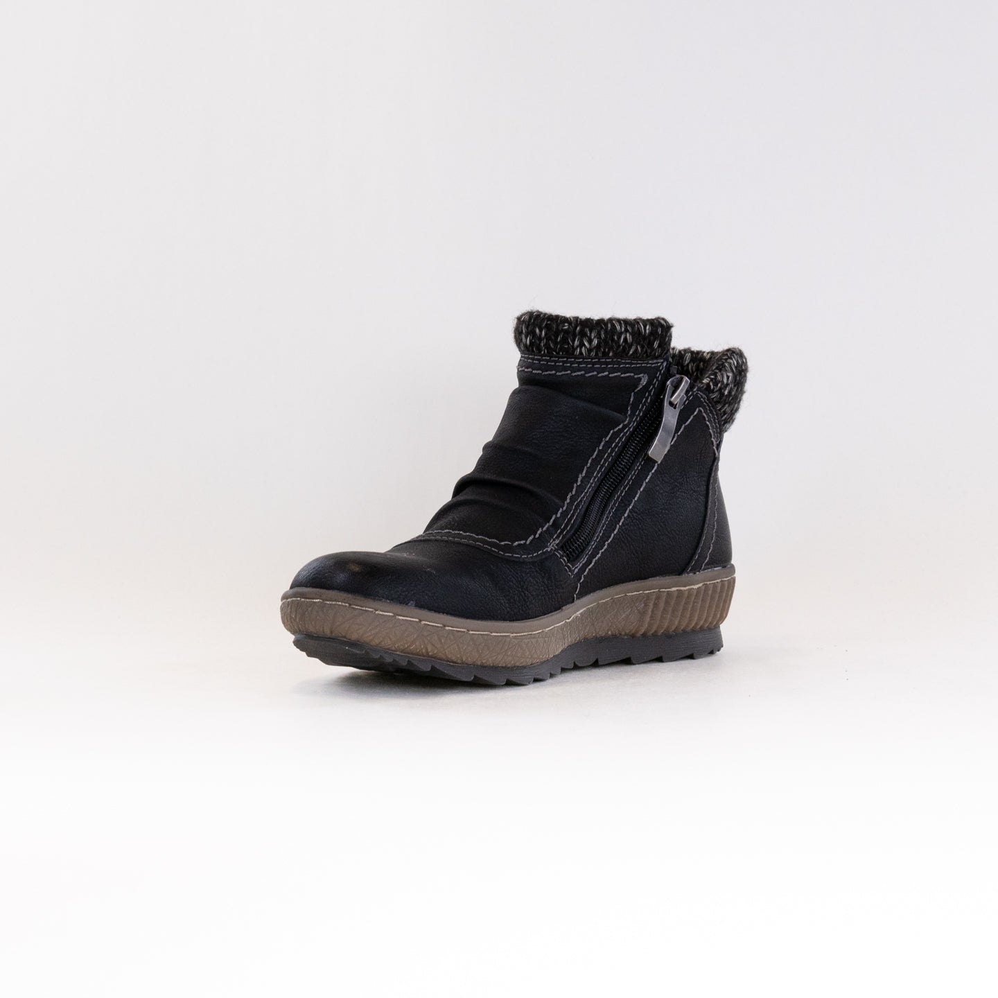 Women's Black Spring Step Cleora Pull - on Water - Resistant Booties