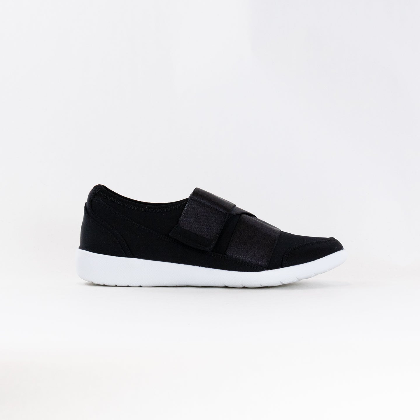 Stylish Women's Ziera Urban Shoes in Black and White