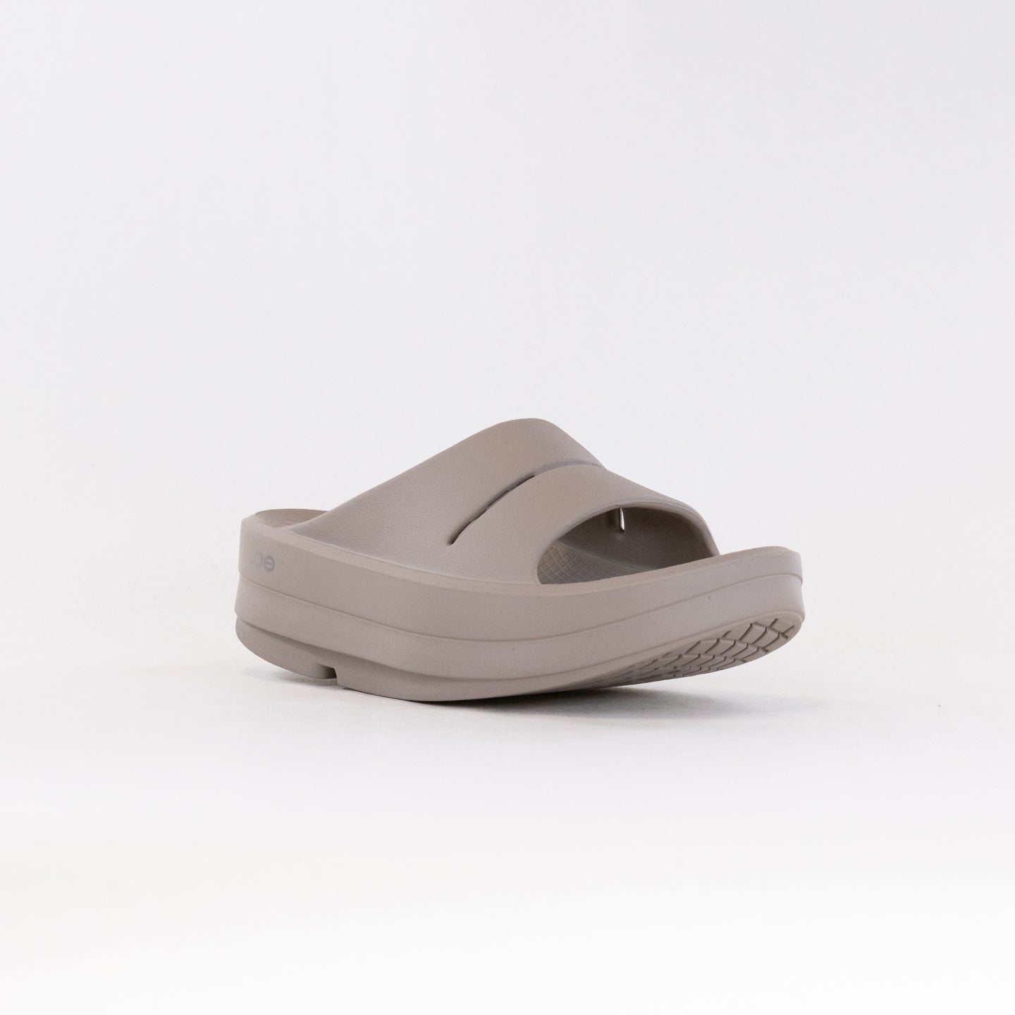 OOFOS Women's Nomad OOMega Ooahh Fashionable Recovery Sandals