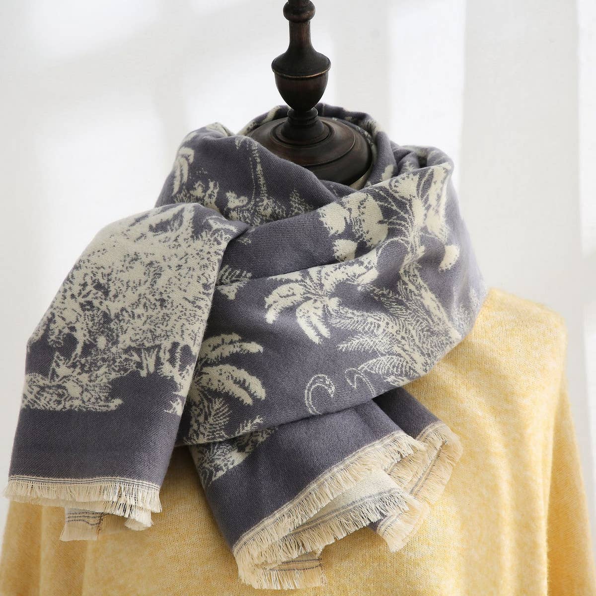 Accity Stylish Printed Faux Cashmere Warm Scarf for All Seasons